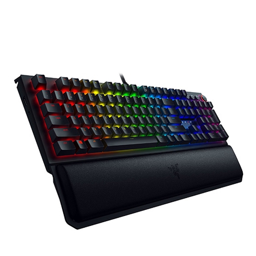 RAZER-BlackWidowElite-02