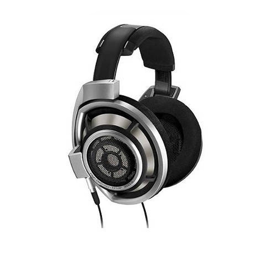 SENNHEISER-HD800-01