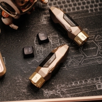 KeysMe Mars03 雙渦輪合金火箭 舒壓小物 2入組