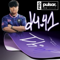 Pulsar Pro Series d4v41布質滑鼠墊