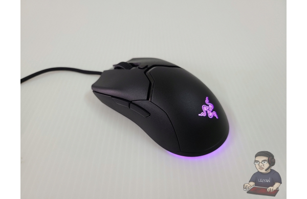 燈廠輕量化-Razer Viper Mini 評測