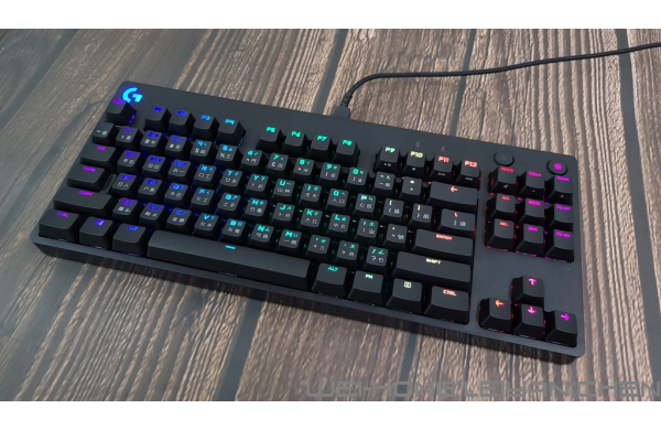 熱插拔可玩性高 Logitech G PRO X RGB機械式鍵盤